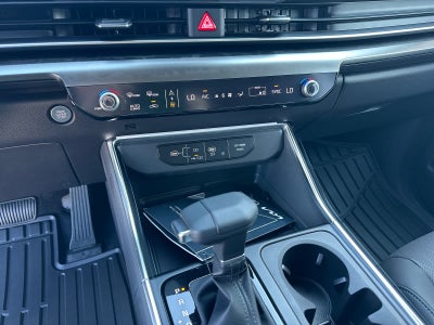 2027 Kia Carnival SX