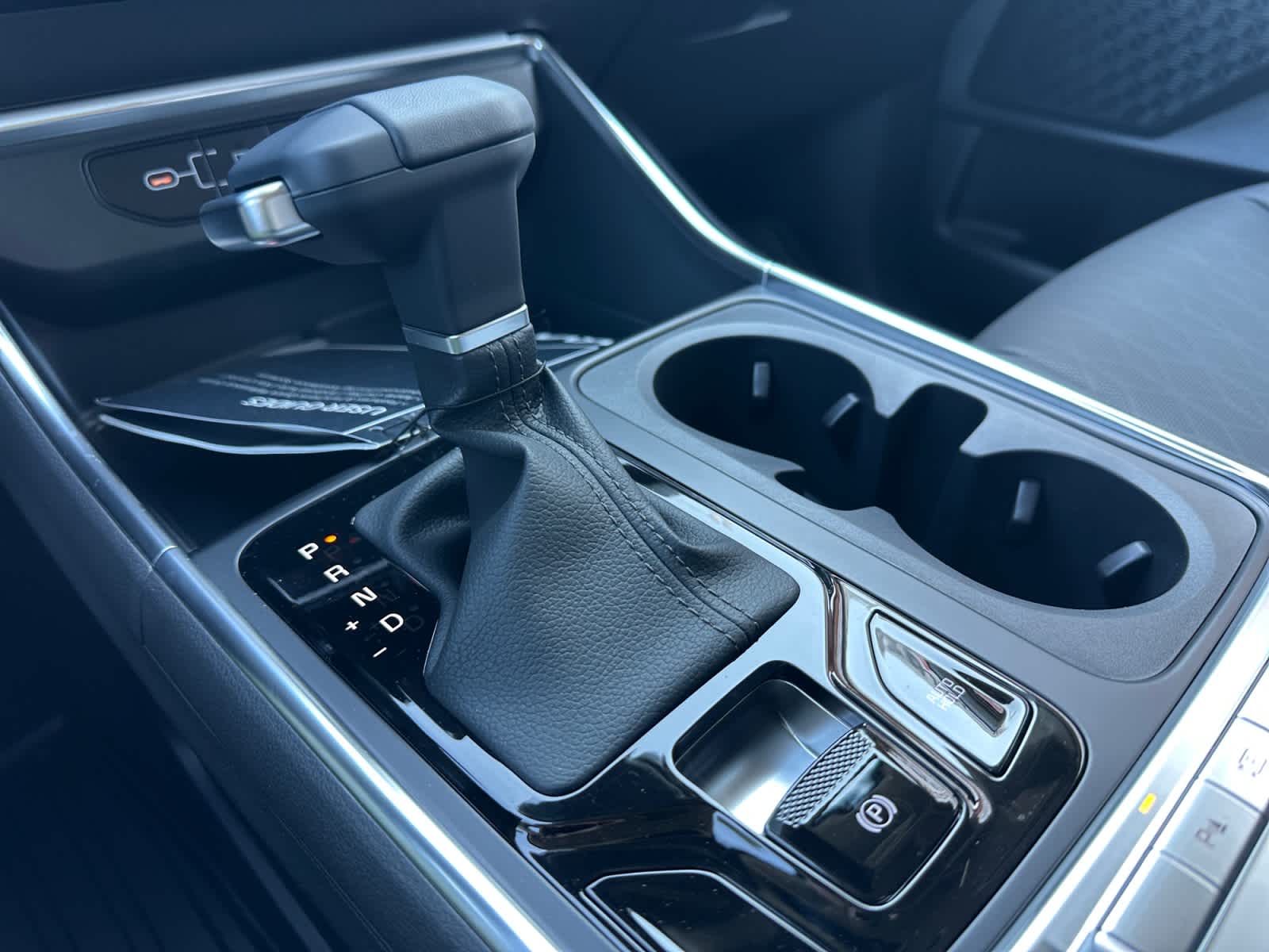 2027 Kia Carnival SX