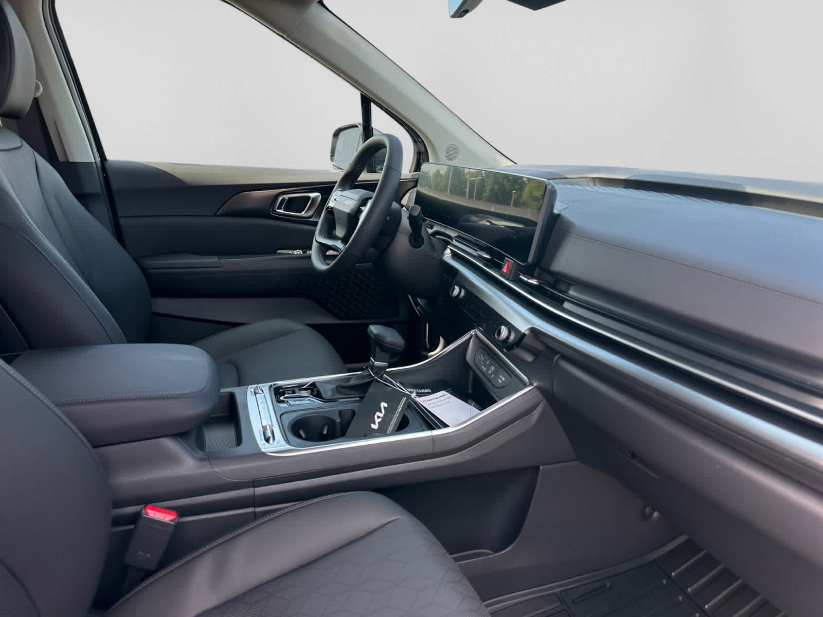 2027 Kia Carnival SX