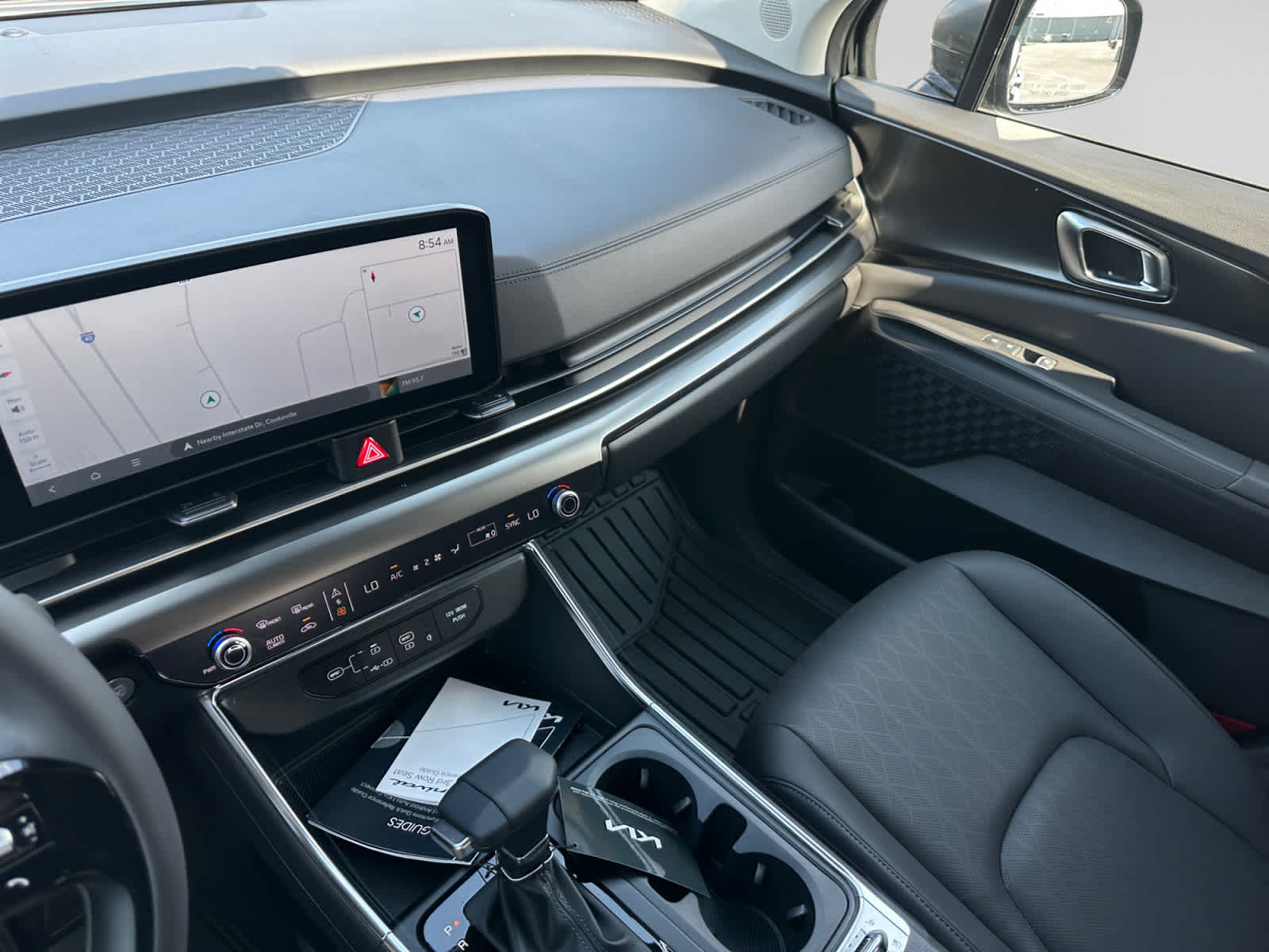 2027 Kia Carnival SX