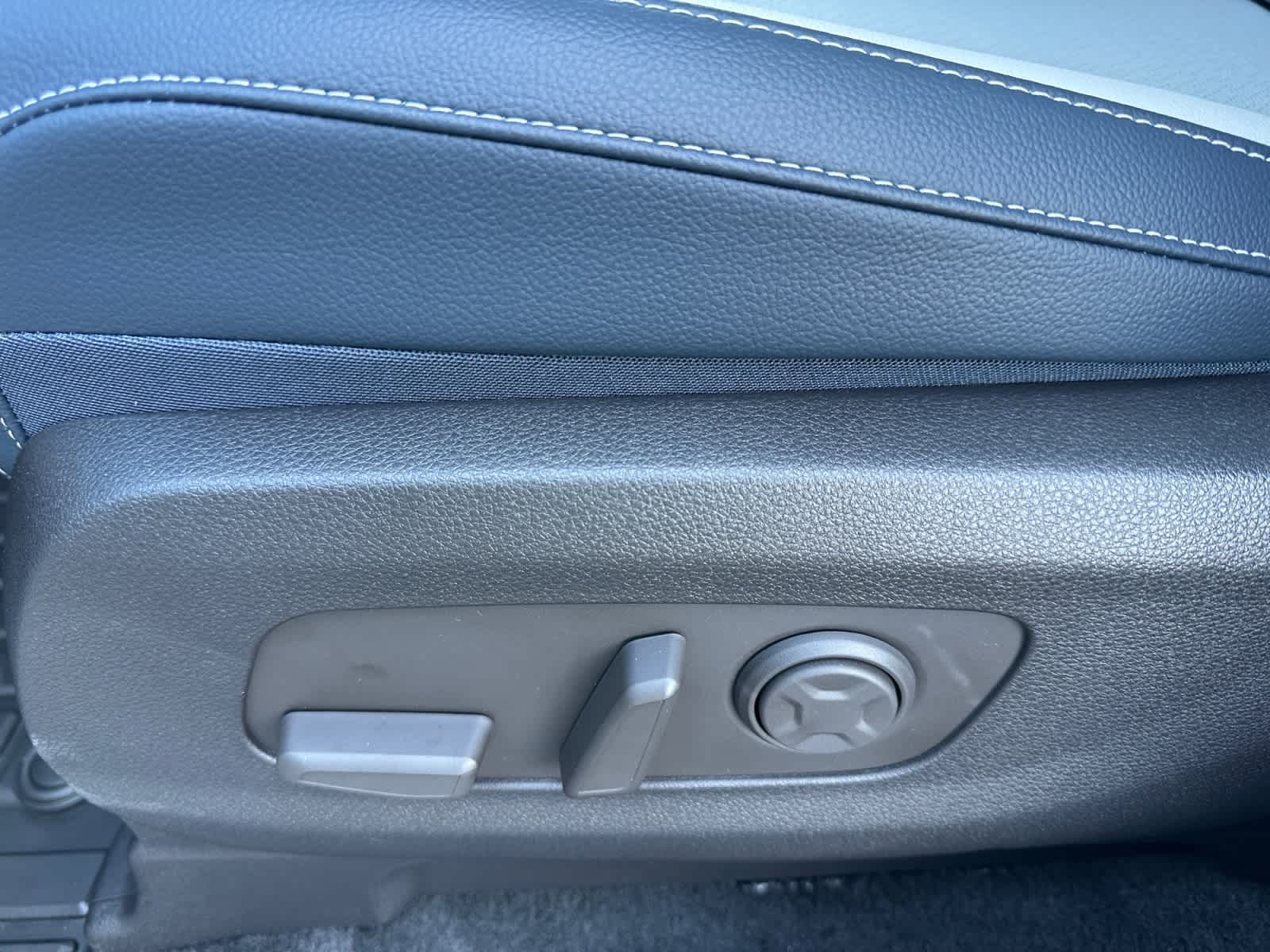 2027 Kia Carnival SX Prestige