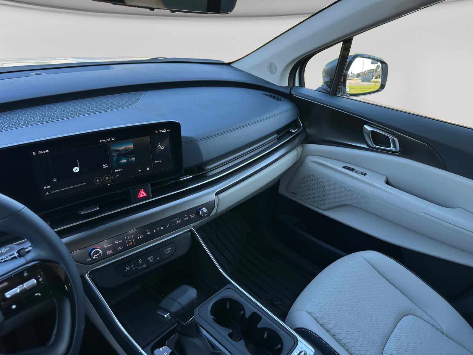 2027 Kia Carnival SX Prestige