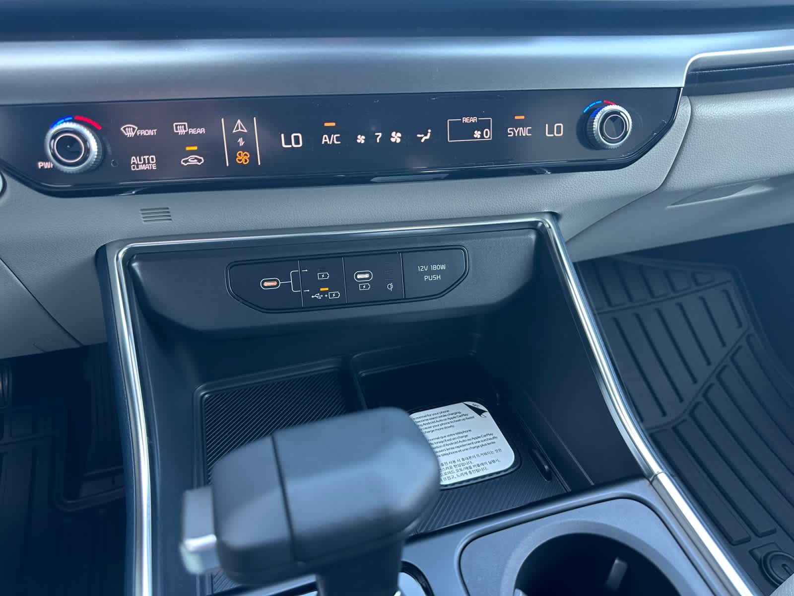 2027 Kia Carnival SX Prestige