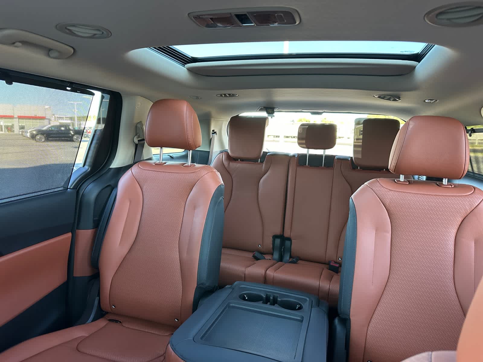 2027 Kia Carnival SX Prestige