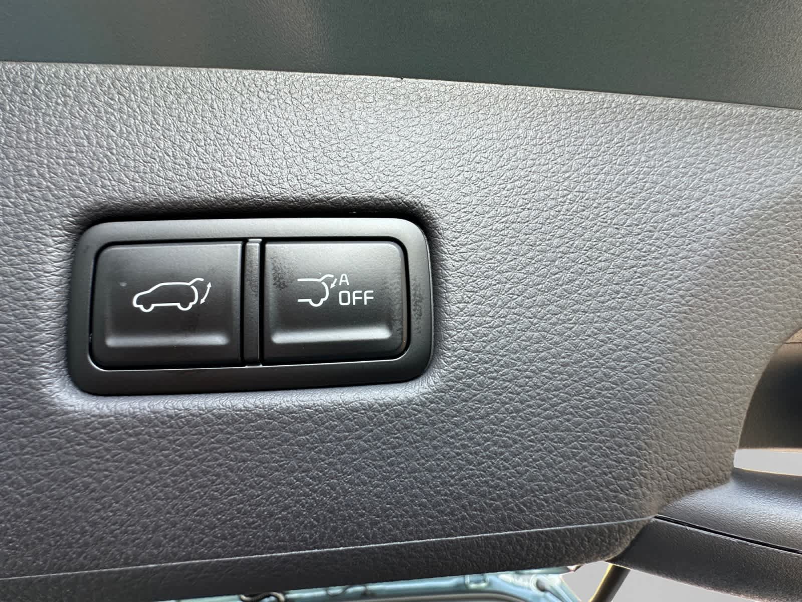 2027 Kia Carnival SX