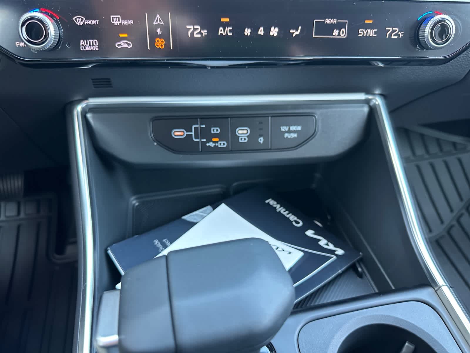 2027 Kia Carnival SX