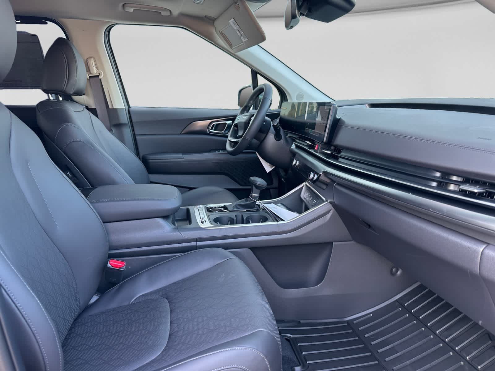 2027 Kia Carnival SX