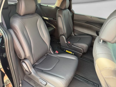 2027 Kia Carnival Hybrid SX