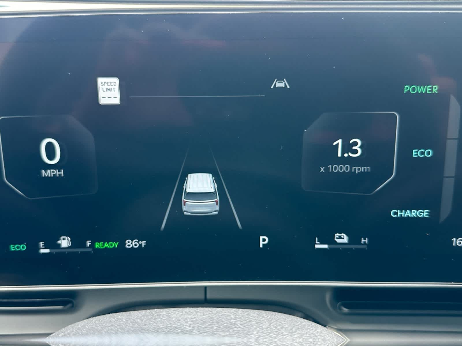 2027 Kia Carnival Hybrid SX