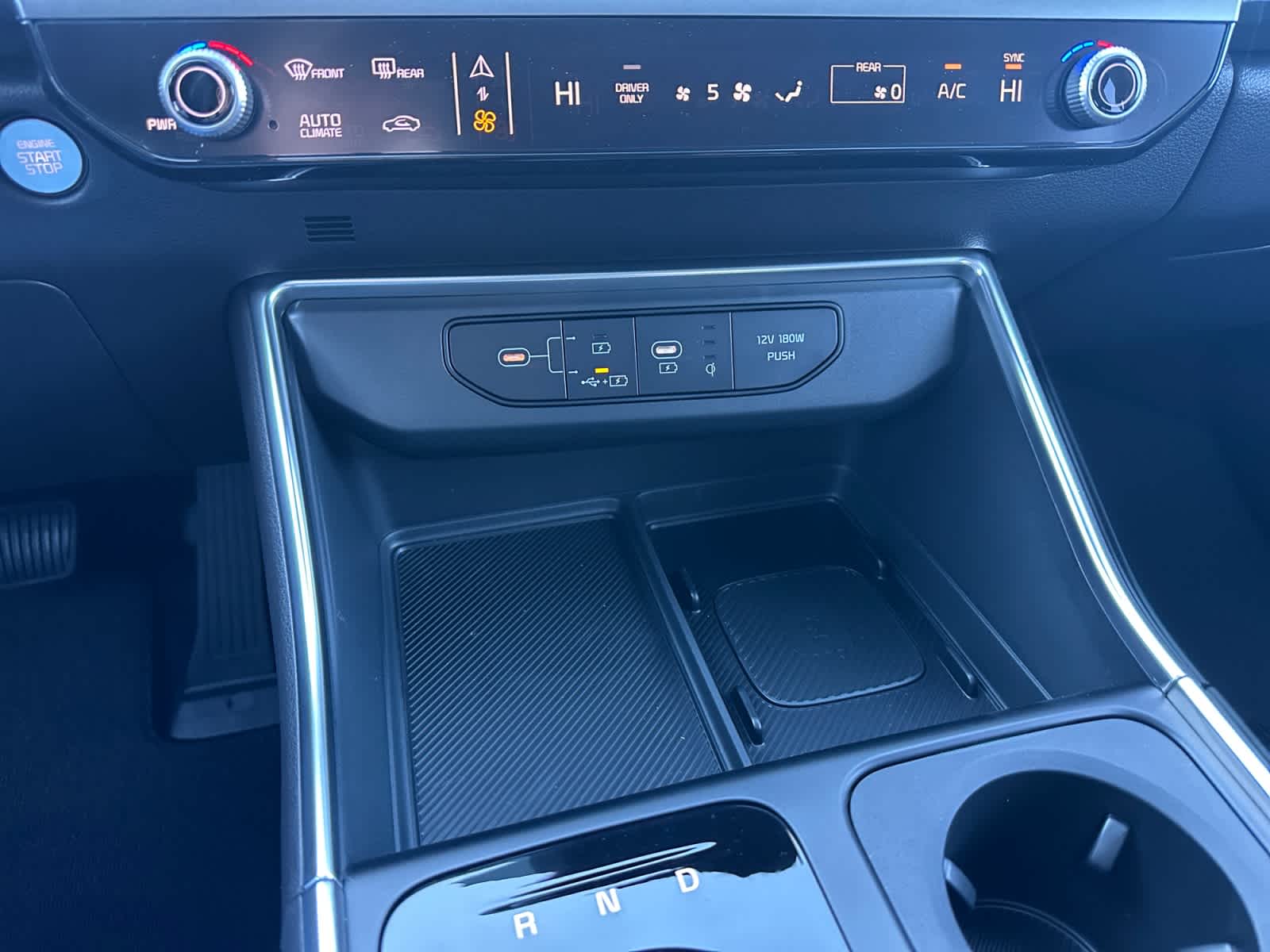 2027 Kia Carnival Hybrid SX