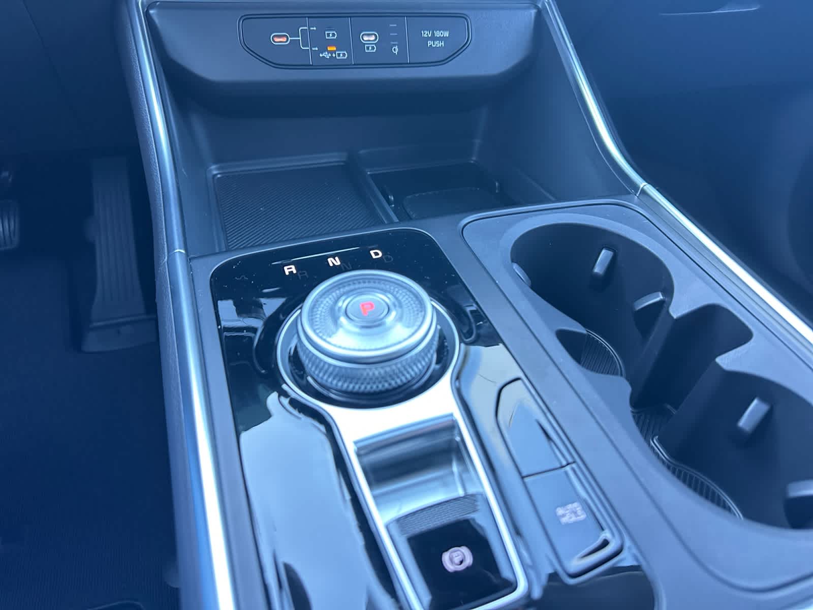 2027 Kia Carnival Hybrid SX