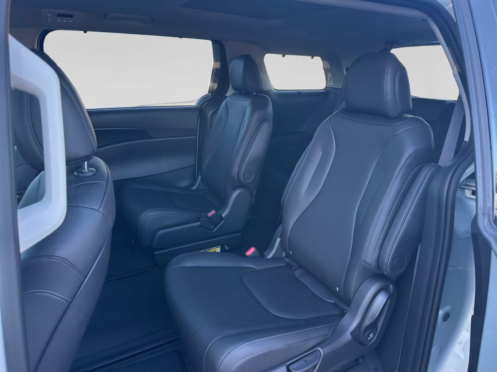 2027 Kia Carnival Hybrid SX