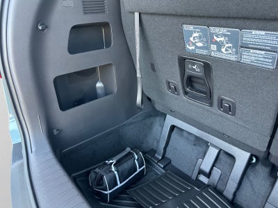 2027 Kia Carnival Hybrid SX Prestige