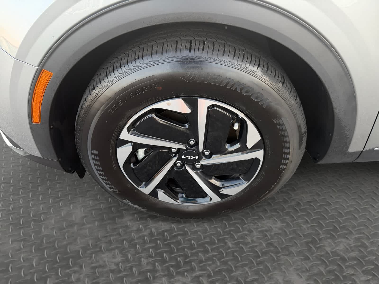 2025 Kia Sportage Hybrid LX