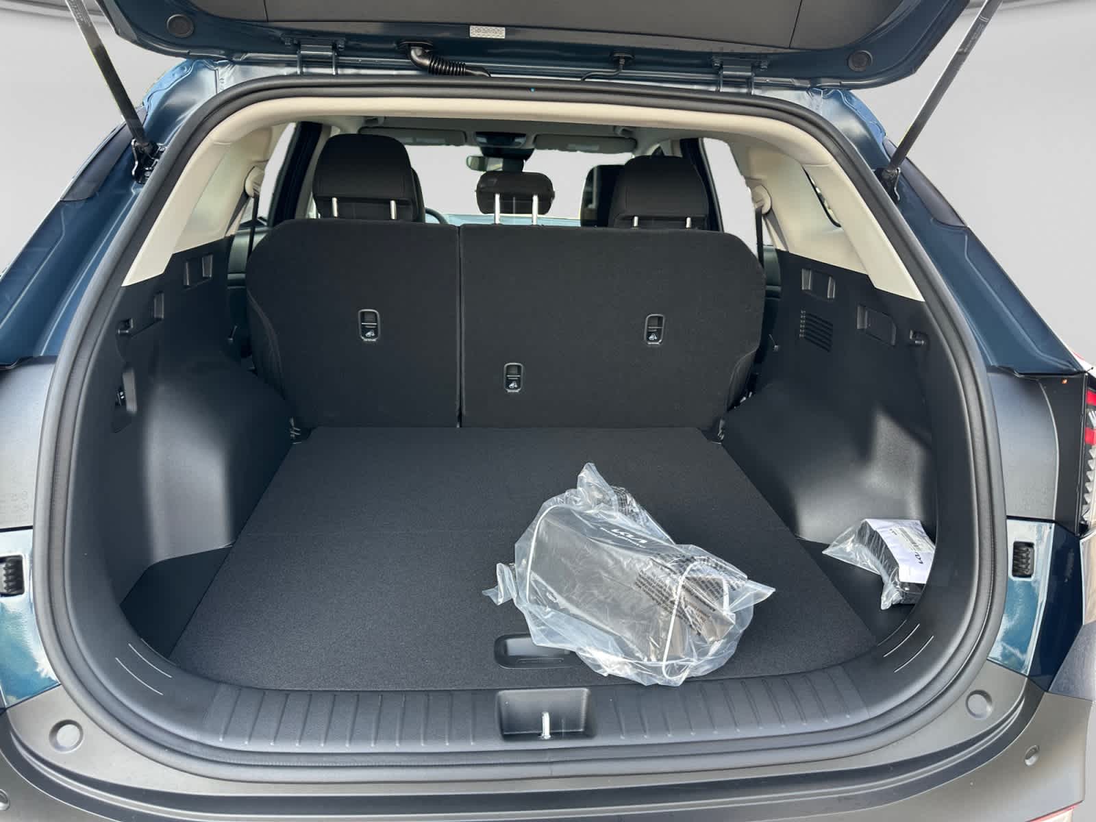 2027 Kia Sportage Hybrid S