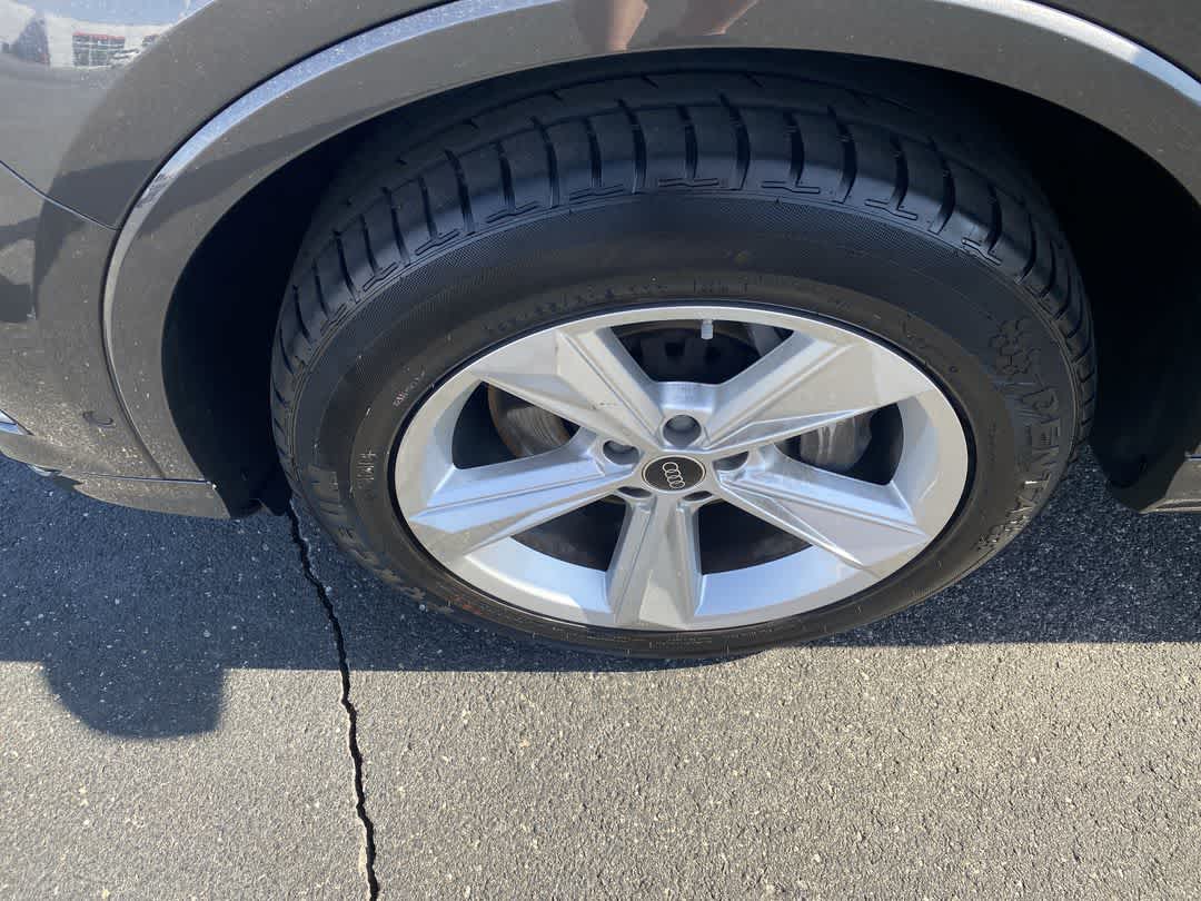 2024 Audi Q7 Premium Plus