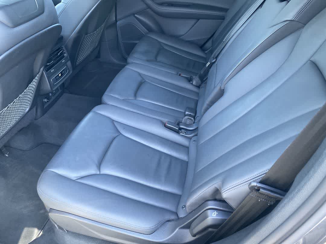 2024 Audi Q7 Premium Plus