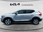 2021 Volvo XC40 Momentum