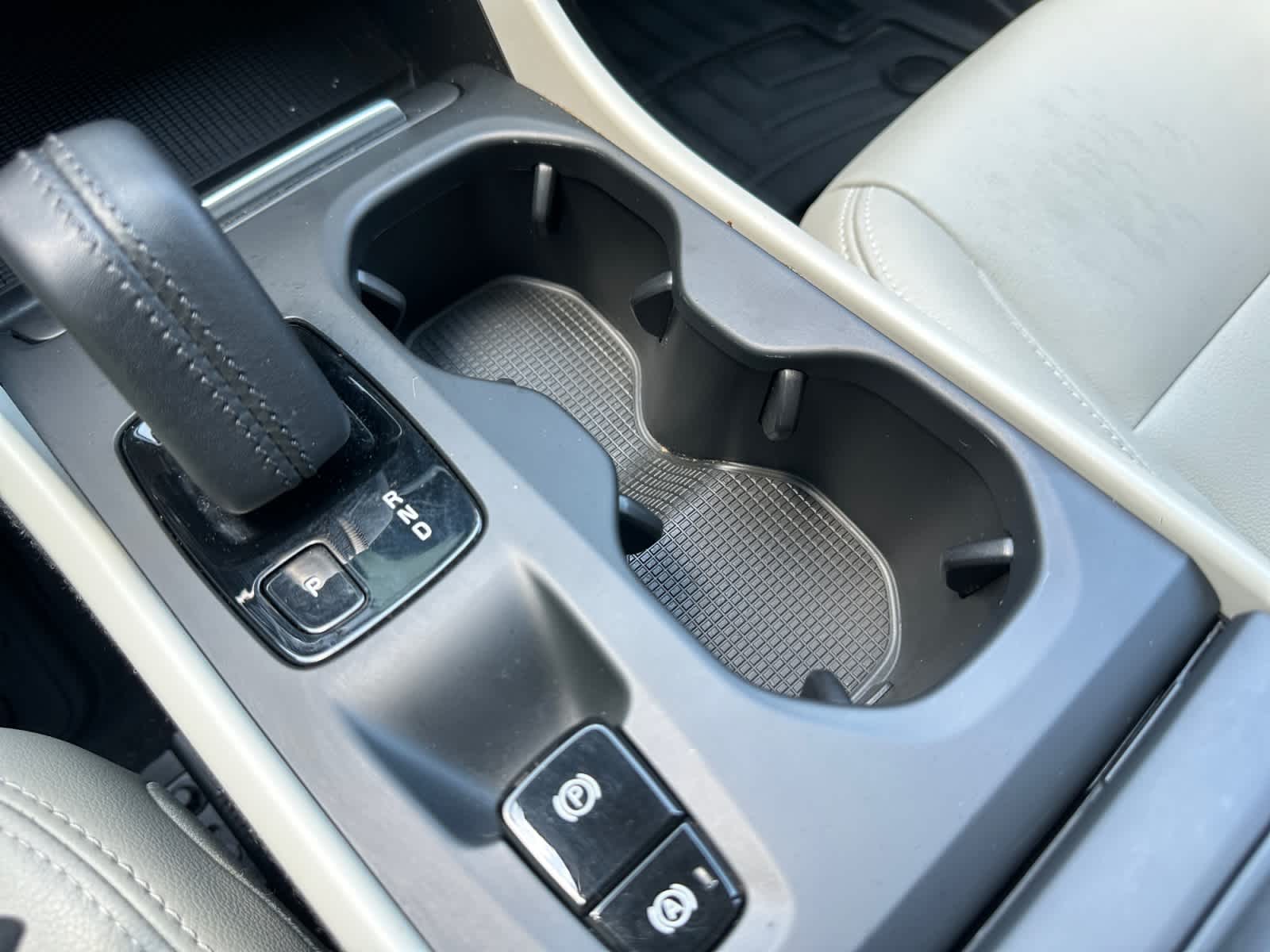 2021 Volvo XC40 Momentum