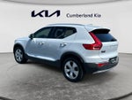 2021 Volvo XC40 Momentum