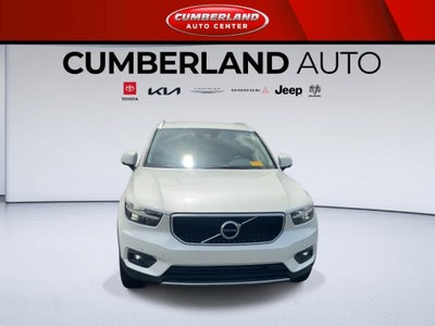 2021 Volvo XC40 Momentum