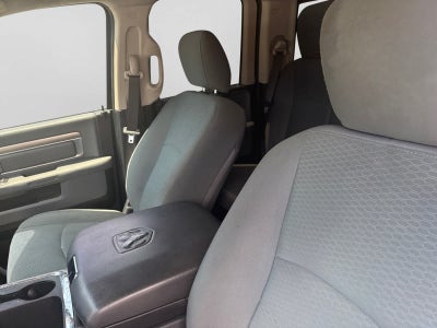 2016 RAM 1500 SLT