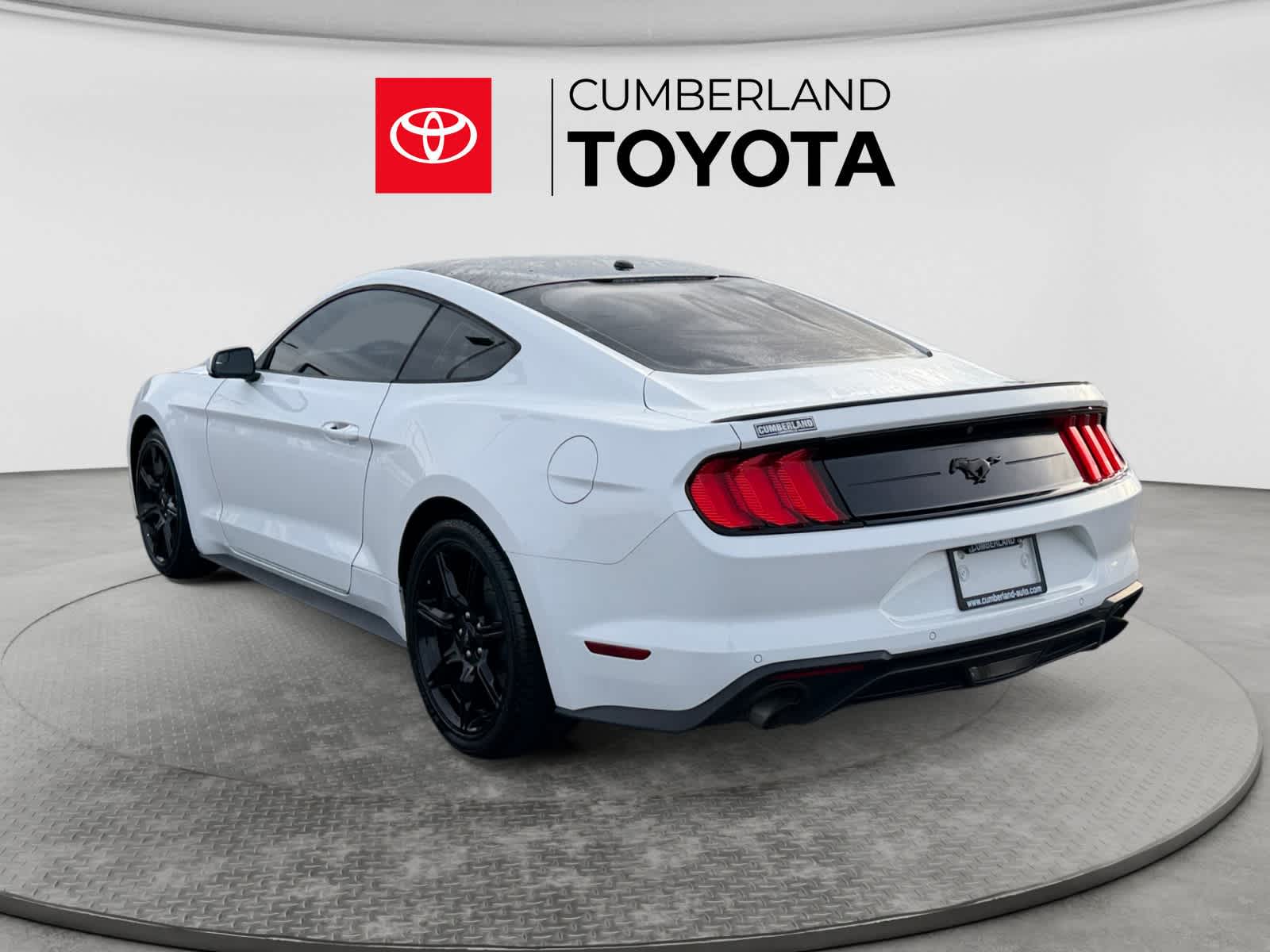 2019 Ford Mustang EcoBoost