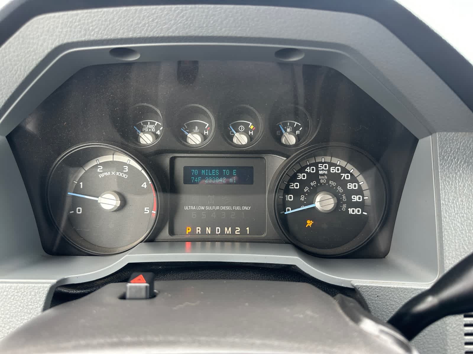 2011 Ford Super Duty F-350 DRW Chassis Cab XLT