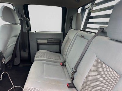 2011 Ford Super Duty F-350 DRW Chassis Cab XLT