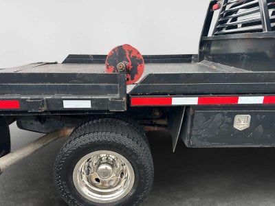 2011 Ford Super Duty F-350 DRW Chassis Cab XLT