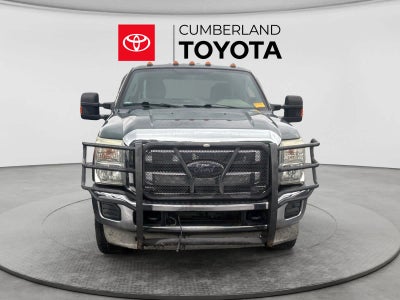 2011 Ford Super Duty F-350 DRW Chassis Cab XLT