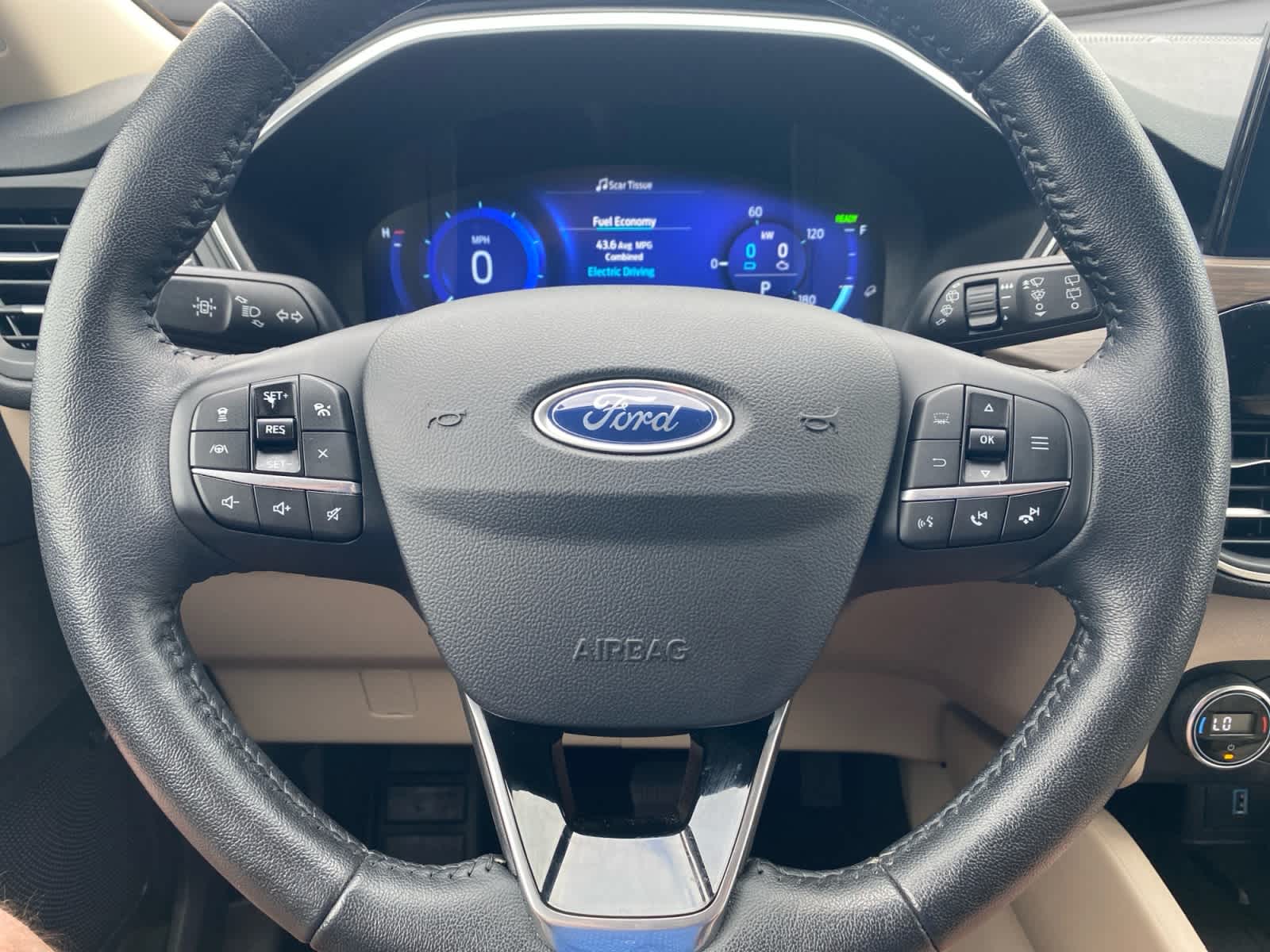 2020 Ford Escape Titanium Hybrid