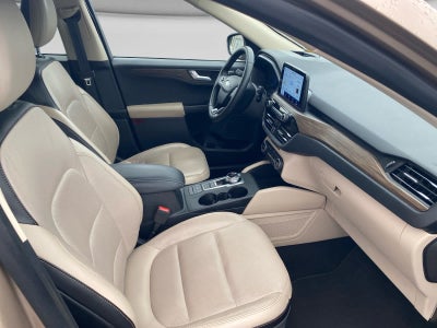 2020 Ford Escape Titanium Hybrid