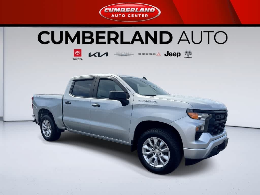 2022 Chevrolet Silverado 1500 Custom