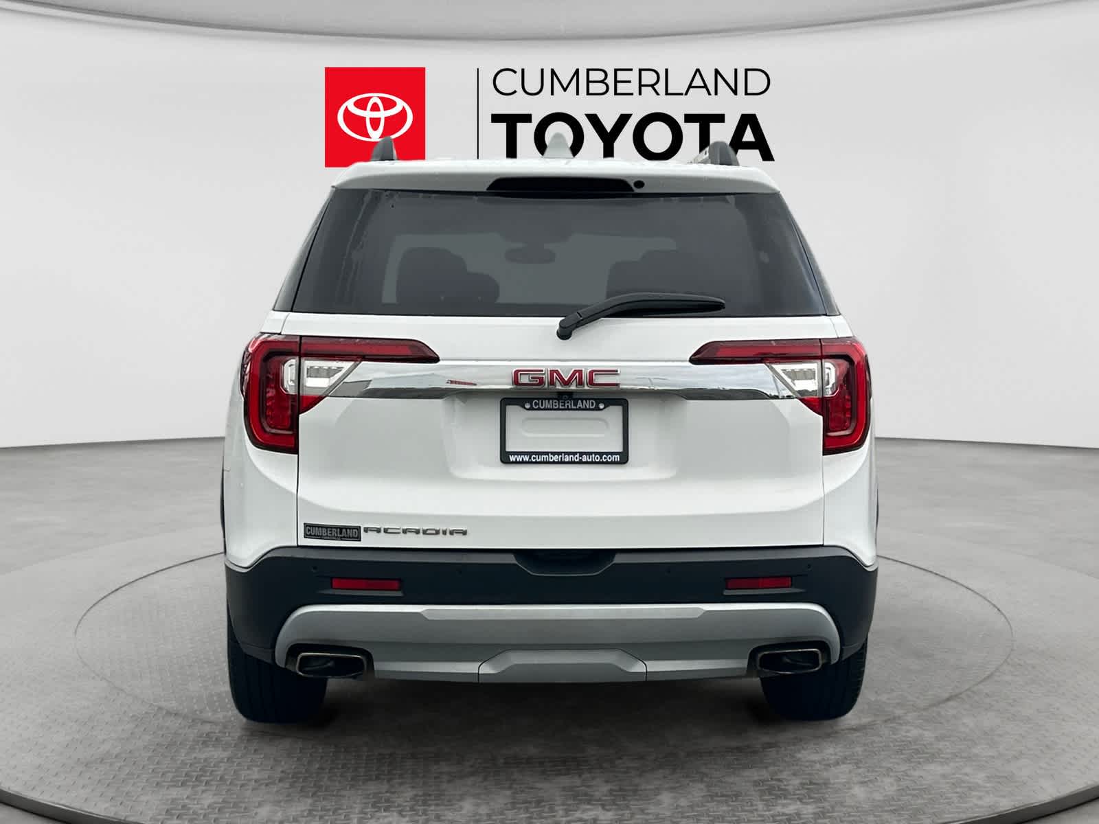 2020 GMC Acadia SLT