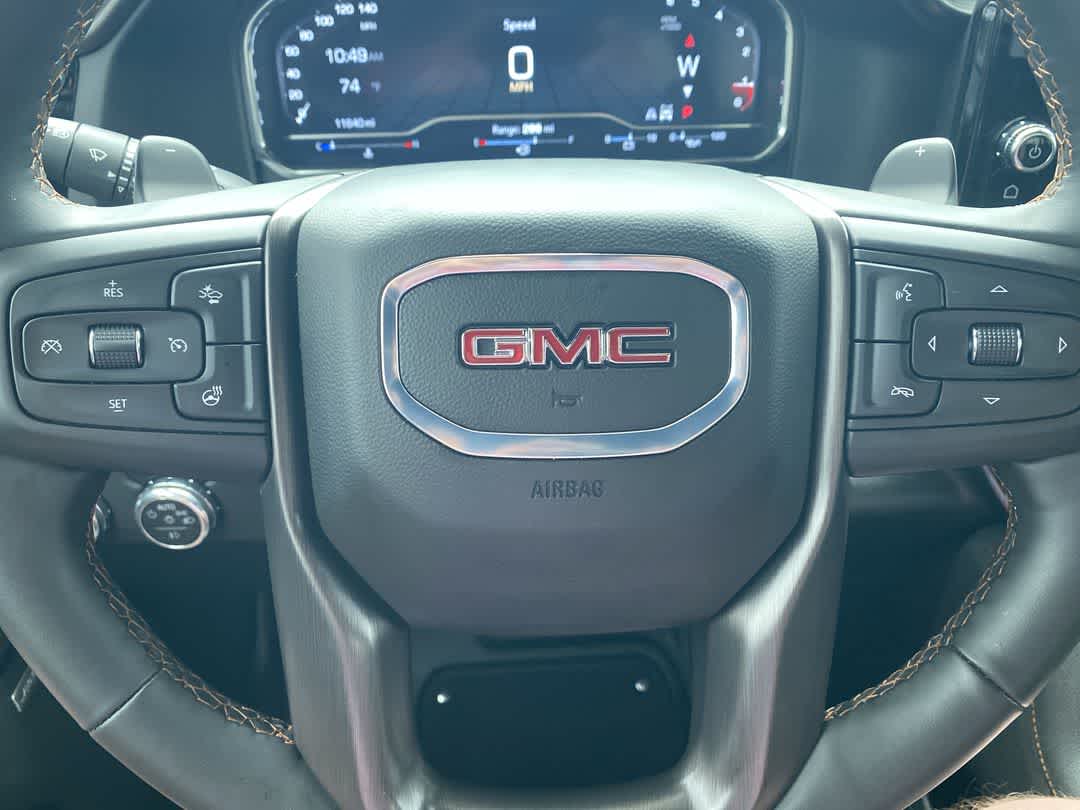2025 GMC Sierra 1500 AT4