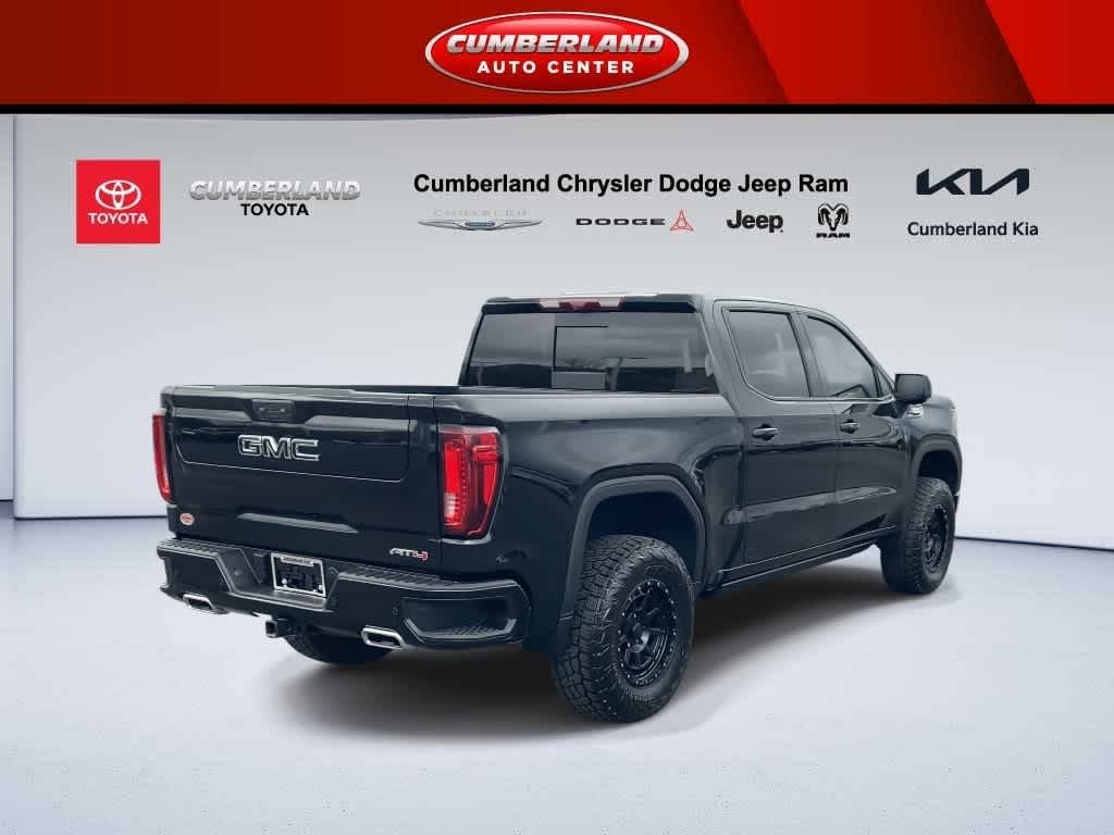 2025 GMC Sierra 1500 AT4