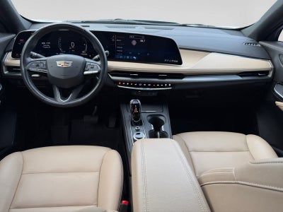 2024 Cadillac XT4 FWD Luxury