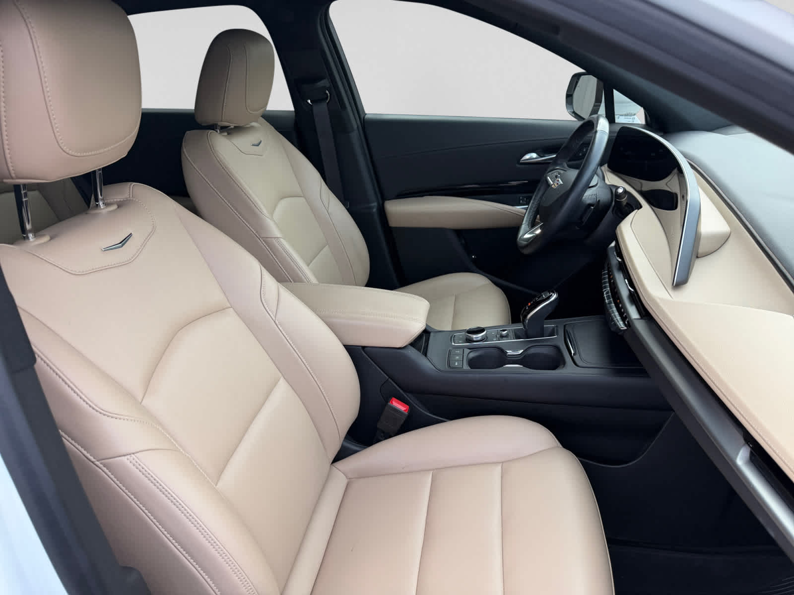 2024 Cadillac XT4 FWD Luxury