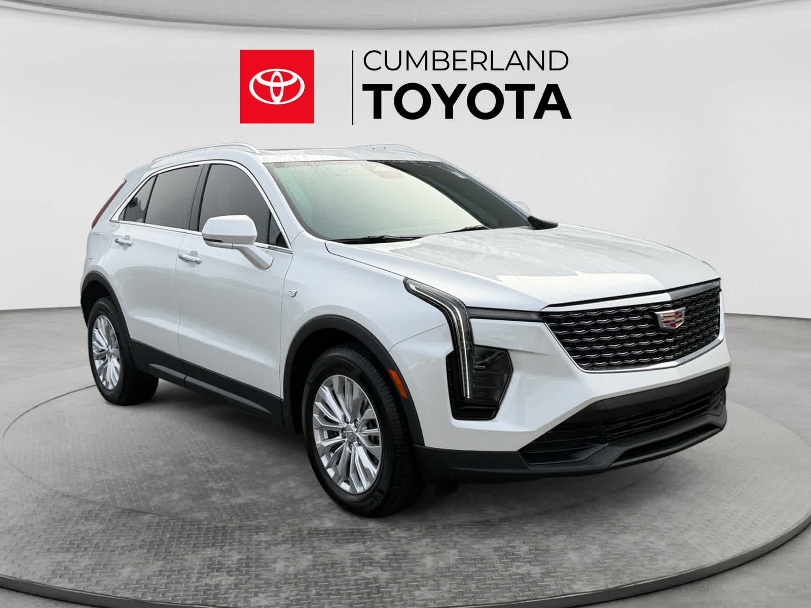 2024 Cadillac XT4 FWD Luxury