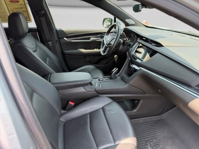 2023 Cadillac XT5 FWD Premium Luxury