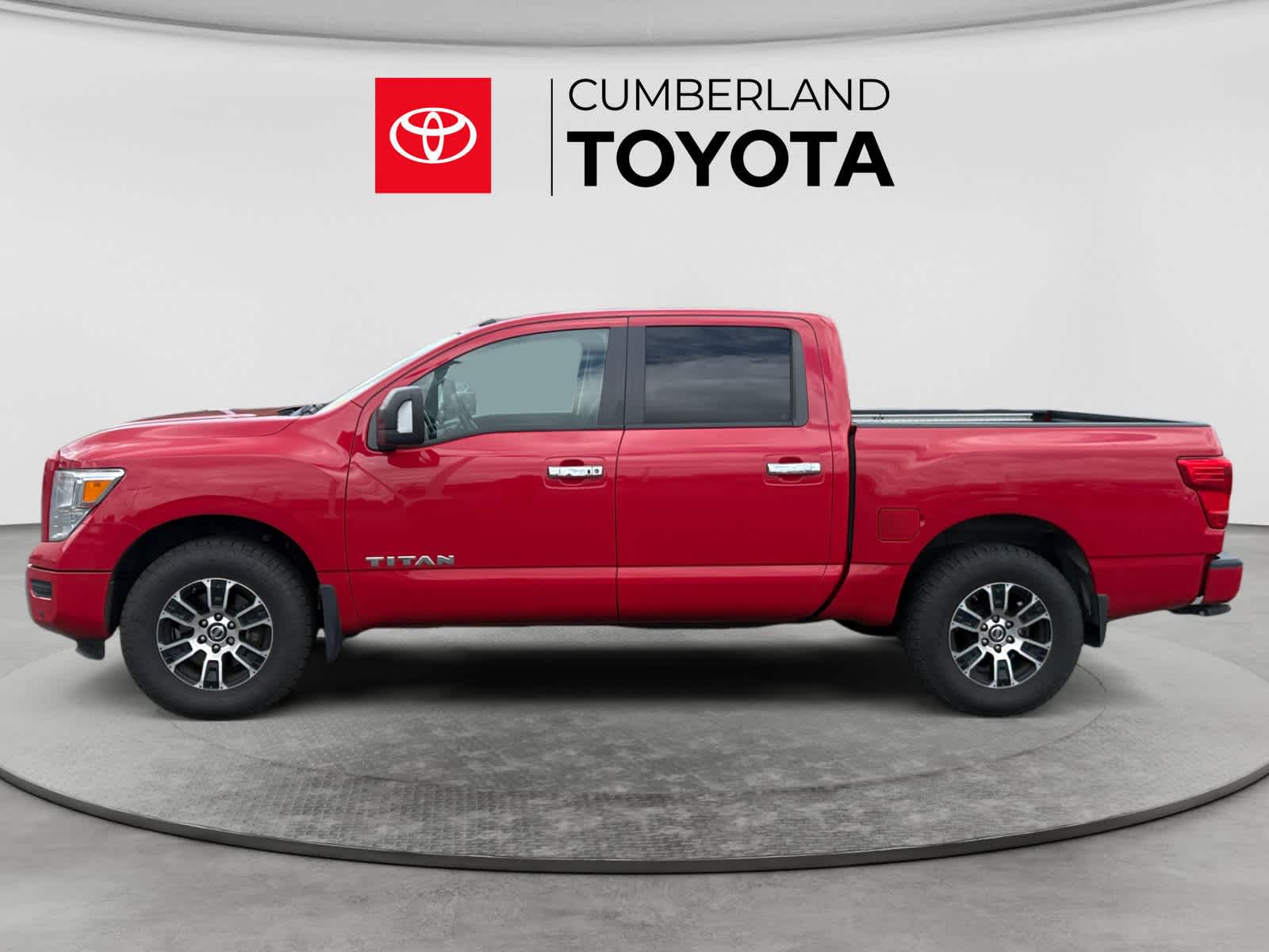 2021 Nissan Titan SV
