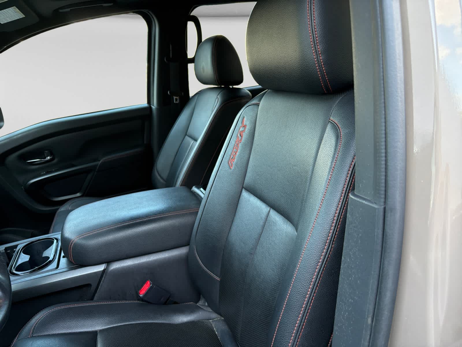 2024 Nissan Titan PRO-4X