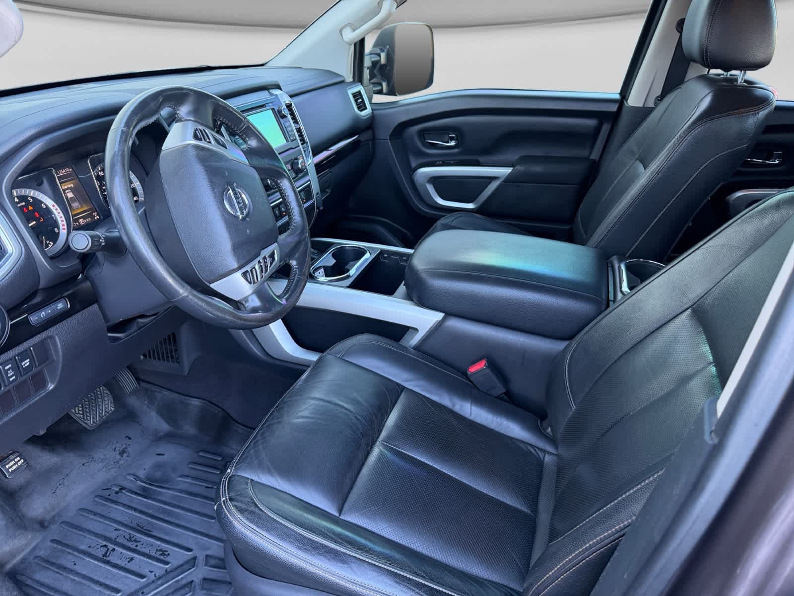 2017 Nissan Titan XD SV