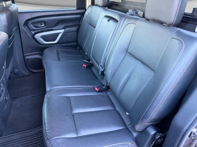 2017 Nissan Titan XD SV
