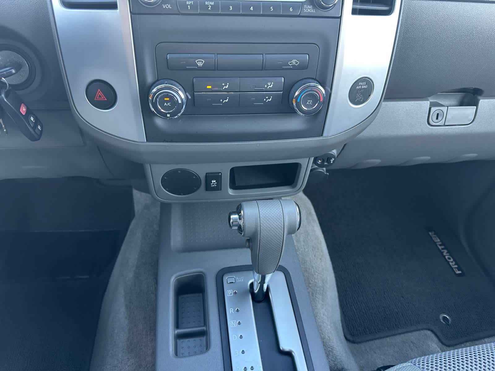2018 Nissan Frontier SV V6