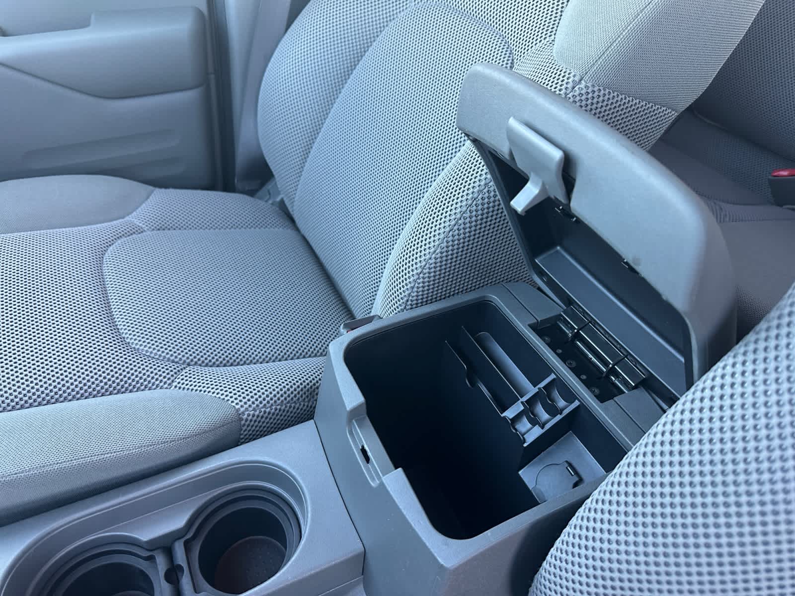 2018 Nissan Frontier SV V6