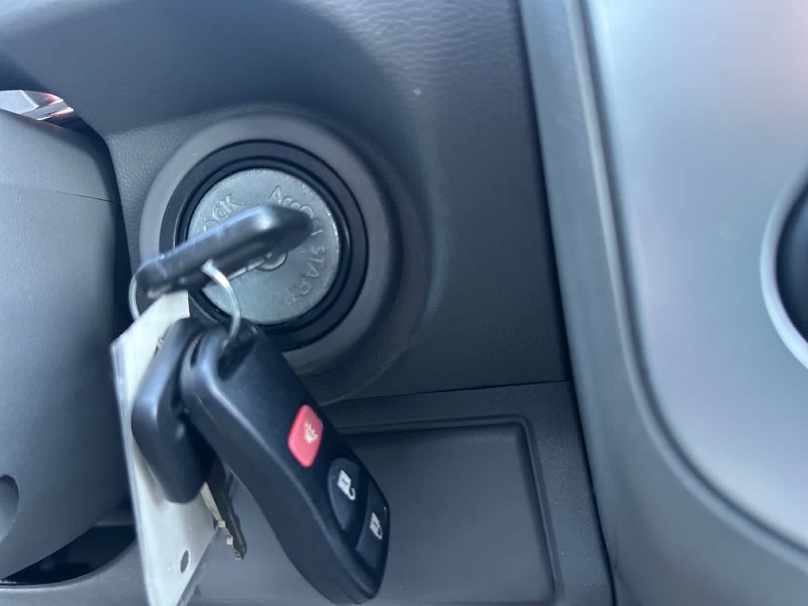 2018 Nissan Frontier SV V6