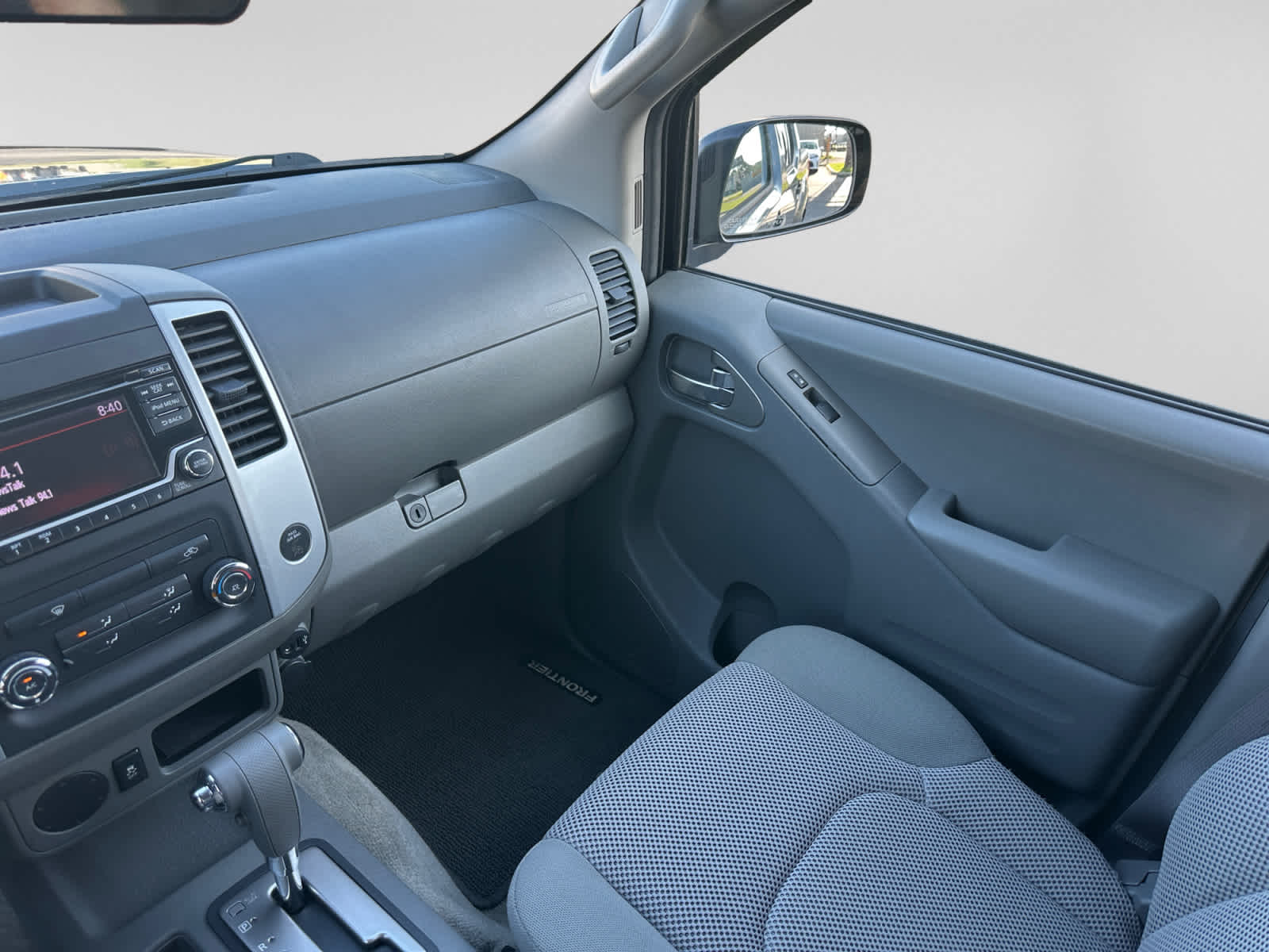 2018 Nissan Frontier SV V6