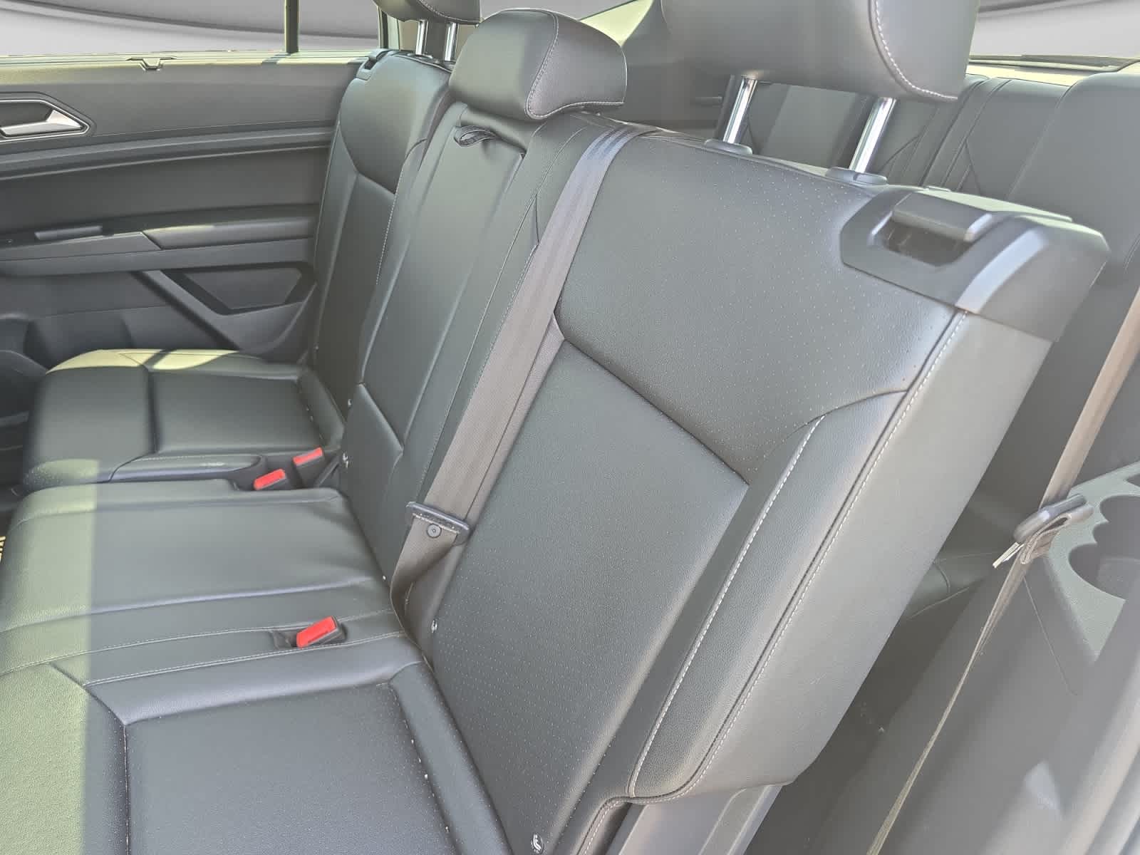 2019 Volkswagen Atlas 3.6L V6 SE w/Technology R-Line